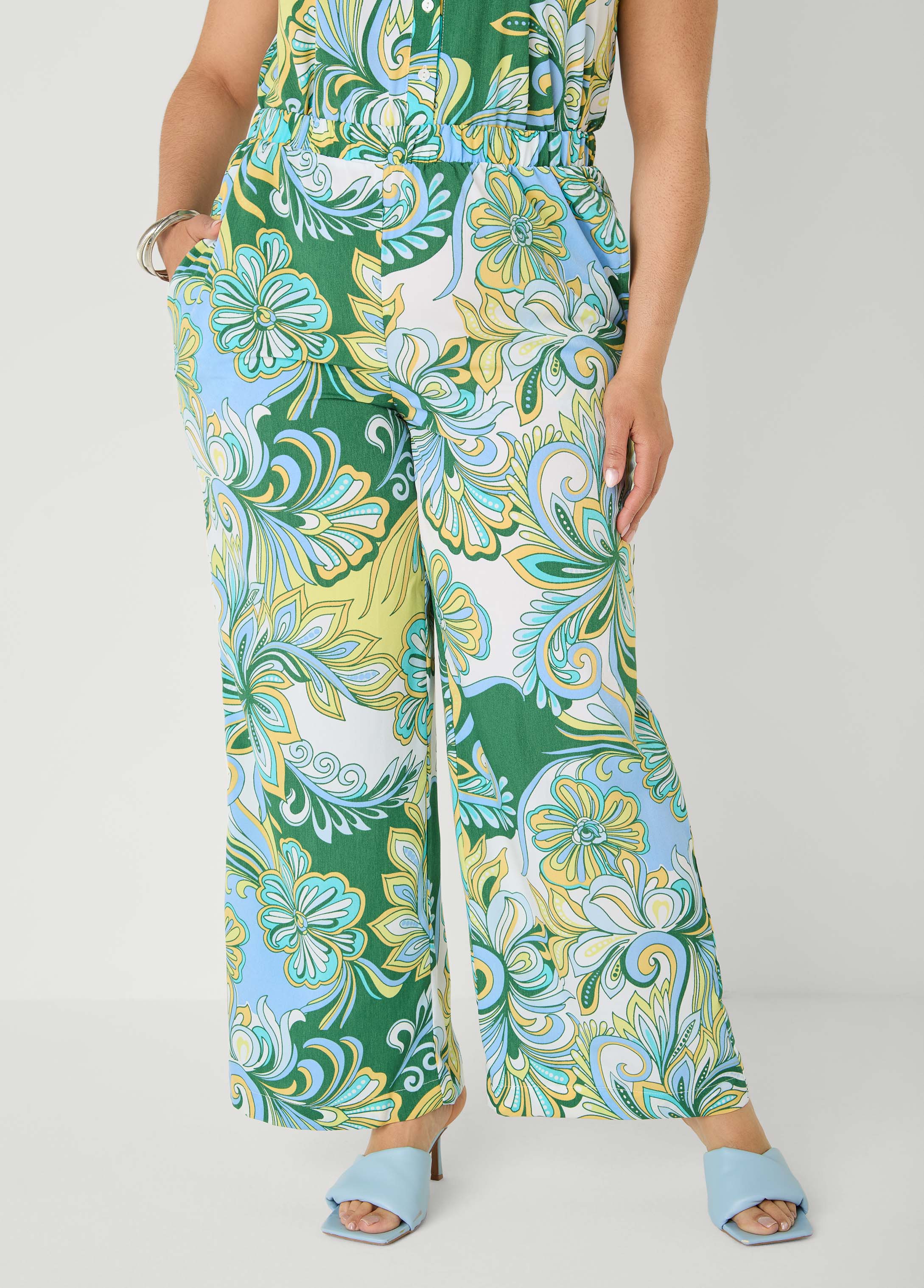 Printed Pull On Pants