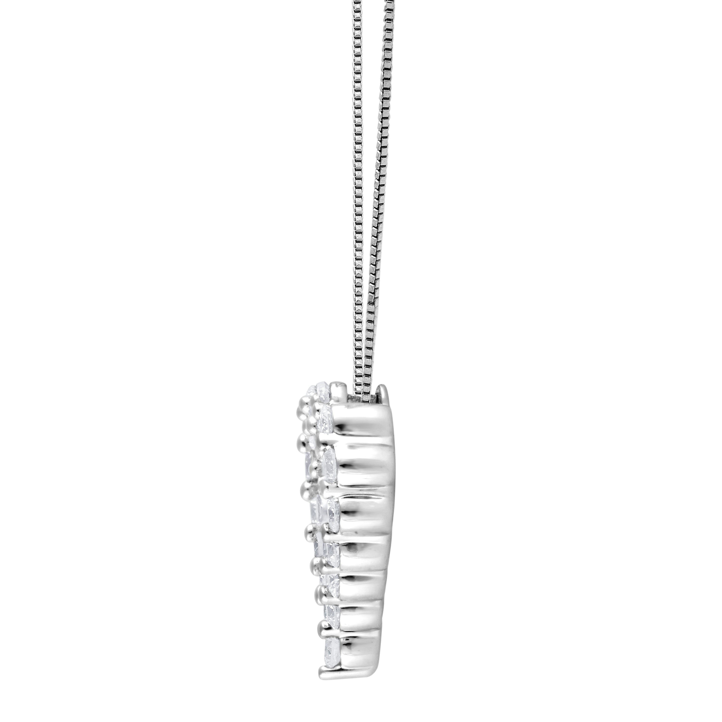 0.25 Carat Heart Lab Grown Diamond Pendant Necklace In Sterling Silver